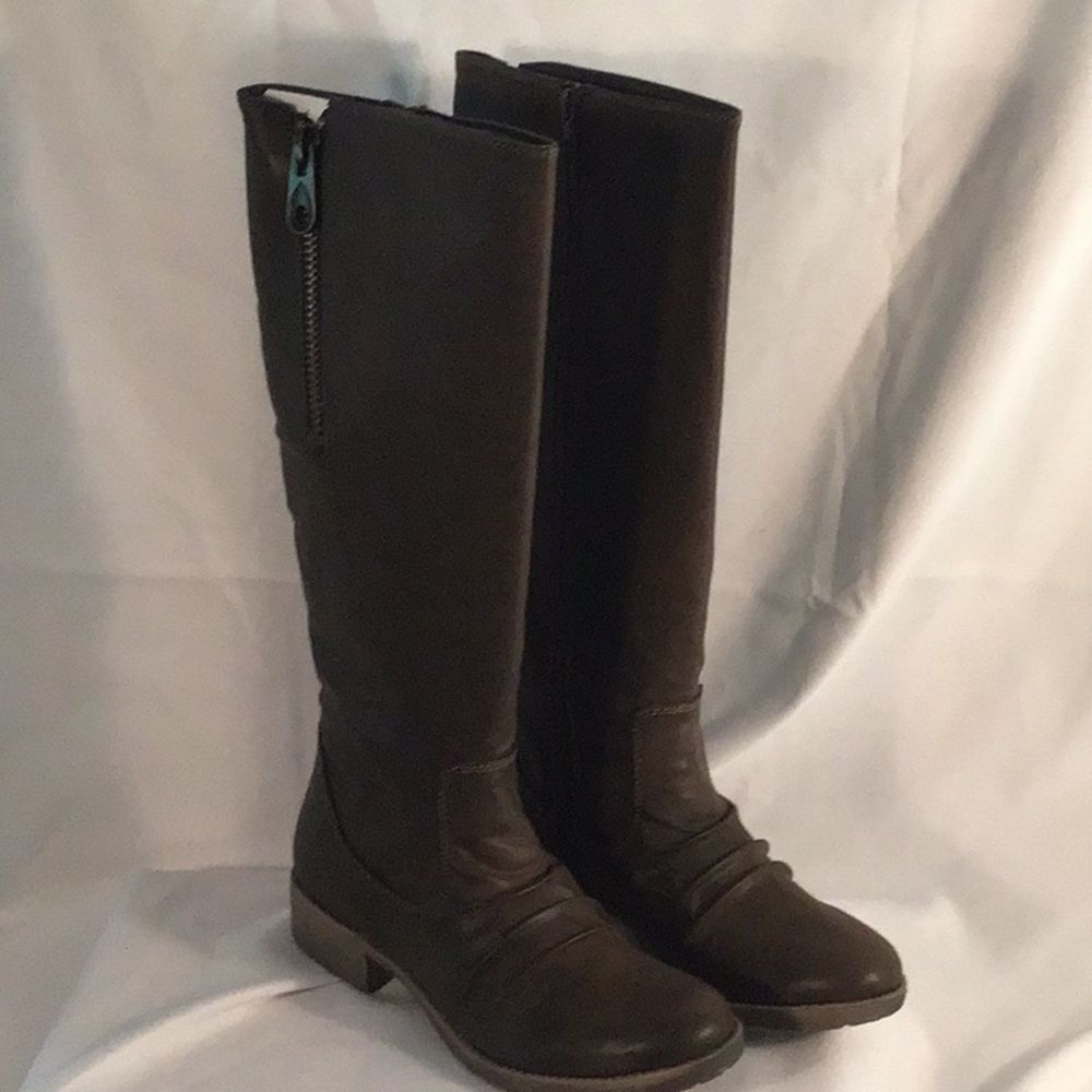 NWT Mia Girl 8 1/2 chestnut brown boots